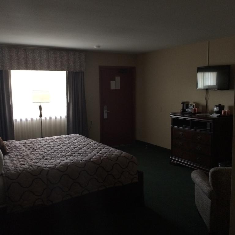 Pacer Inn & Suites Motel Delaware Værelse billede
