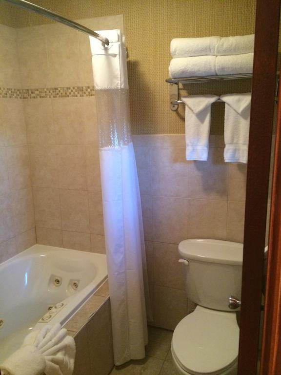 Pacer Inn & Suites Motel Delaware Værelse billede