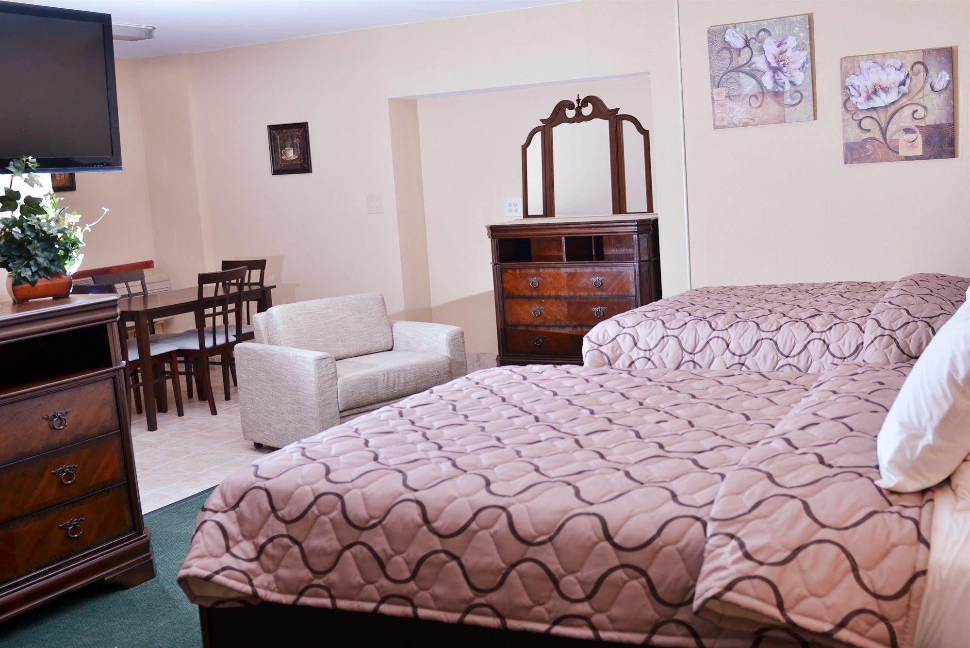 Pacer Inn & Suites Motel Delaware Eksteriør billede